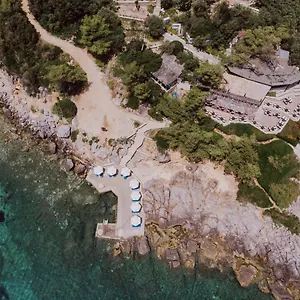 Porto Valitsa Πανσιόν Παλιούρι